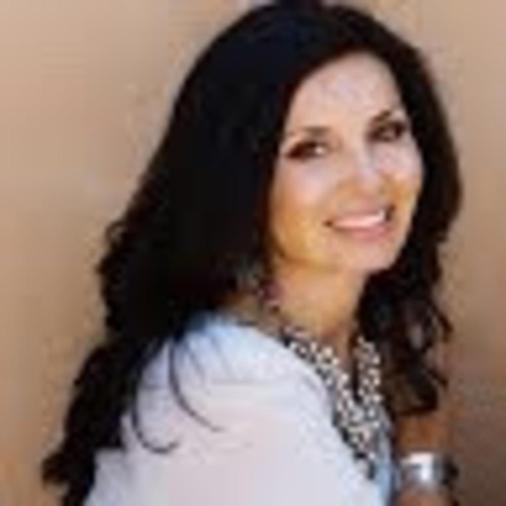 Meet your Posher, Laurie